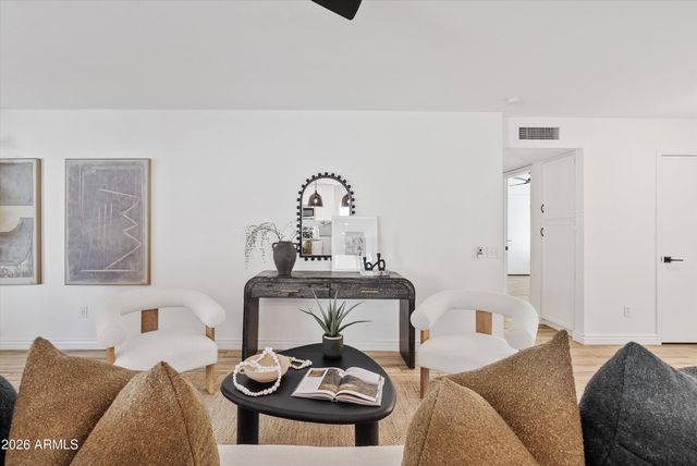 14430 N 44TH Street, Phoenix, AZ 85032