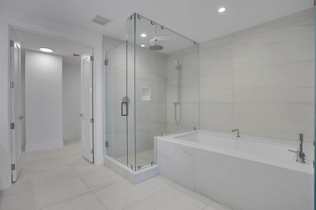 151 N Seabreeze Blv E-701, Fort Lauderdale, FL 33304