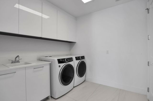 151 N Seabreeze Blv E-701, Fort Lauderdale, FL 33304