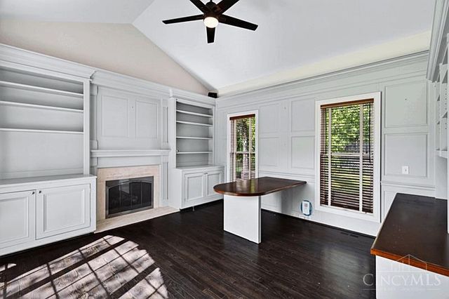 5025 Rollman Estates Drive, Amberley, OH 45236