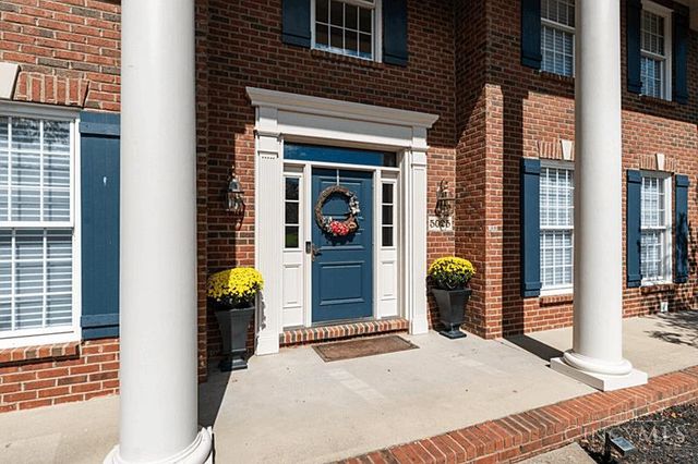 5025 Rollman Estates Drive, Amberley, OH 45236