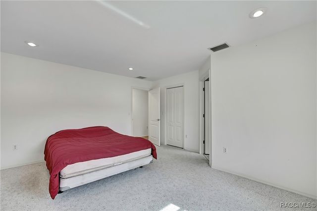 2 Blair Court, Homosassa, FL 34446