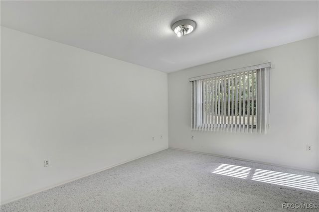 2 Blair Court, Homosassa, FL 34446