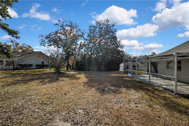 2 Blair Court, Homosassa, FL 34446