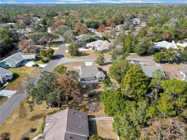 2 Blair Court, Homosassa, FL 34446