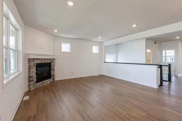 4915 Jandura Bay NE, Saint Michael, MN 55376