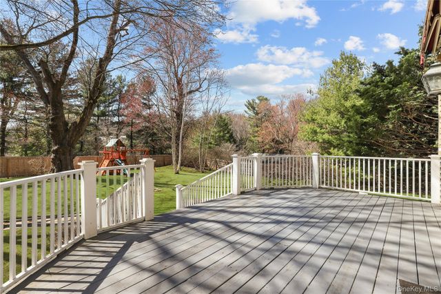 19 Coprock Road, Sleepy Hollow, NY 10591