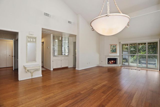 1447 W Swain Rd, Stockton, CA 95207