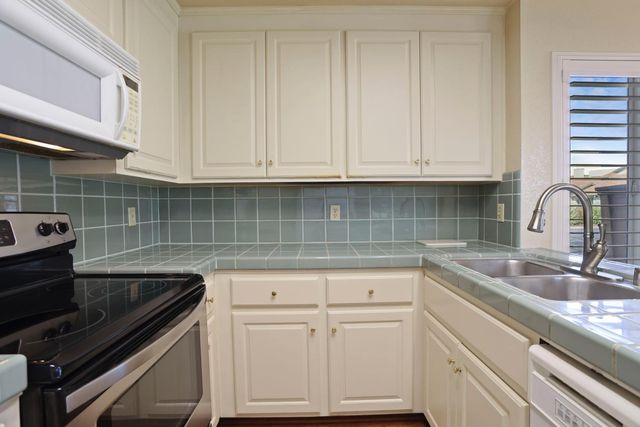 1447 W Swain Rd, Stockton, CA 95207