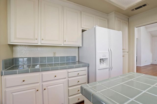 1447 W Swain Rd, Stockton, CA 95207