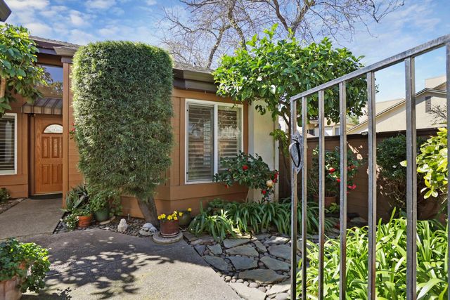 1447 W Swain Rd, Stockton, CA 95207