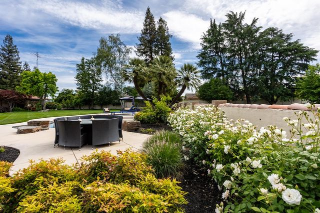 6619 Carver Rd, Modesto, CA 95356