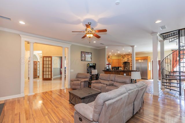 4806 SPARTANBURG Drive, Amarillo, TX 79119