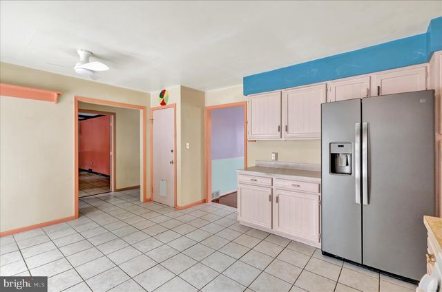 438 COACH HOUSE LN, Lititz, PA 17543