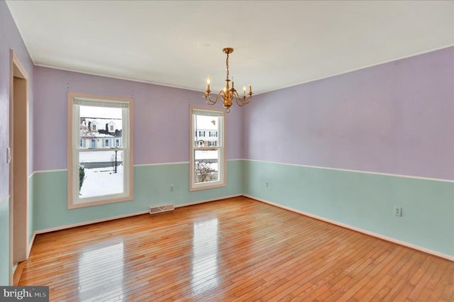 438 COACH HOUSE LN, Lititz, PA 17543