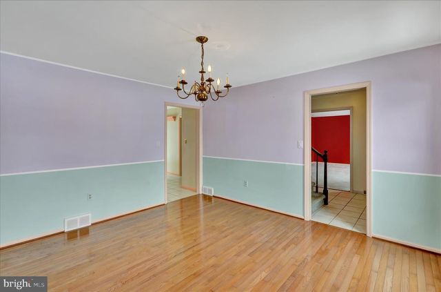 438 COACH HOUSE LN, Lititz, PA 17543