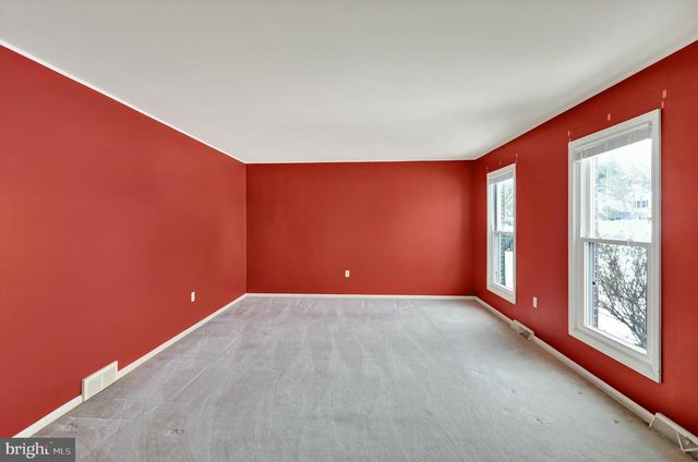 438 COACH HOUSE LN, Lititz, PA 17543