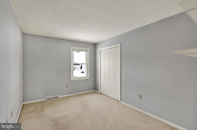 438 COACH HOUSE LN, Lititz, PA 17543