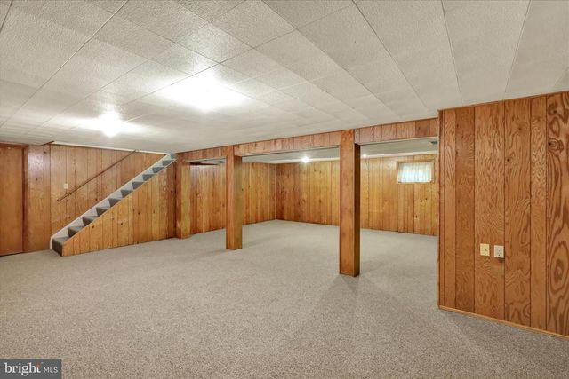 438 COACH HOUSE LN, Lititz, PA 17543