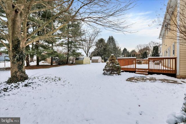 438 COACH HOUSE LN, Lititz, PA 17543