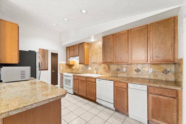 11203 E 30TH Ave, Spokane Valley, WA 99206