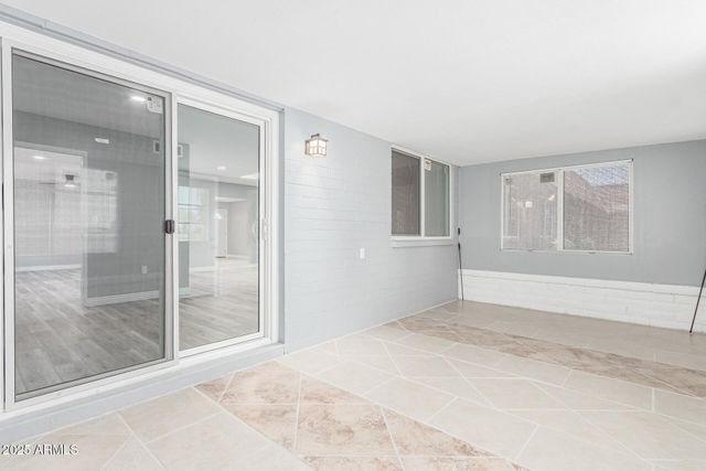10022 W MOUNTAIN VIEW Road, Sun City, AZ 85351