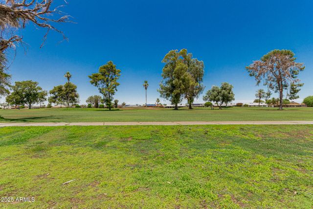 10022 W MOUNTAIN VIEW Road, Sun City, AZ 85351
