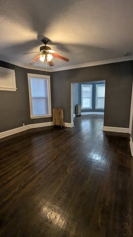 7249 S Princeton Avenue, Chicago, IL 60621