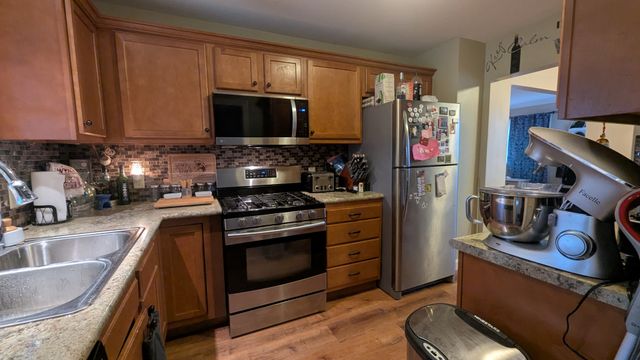 3919 35th Street, Rock Island, IL 61201