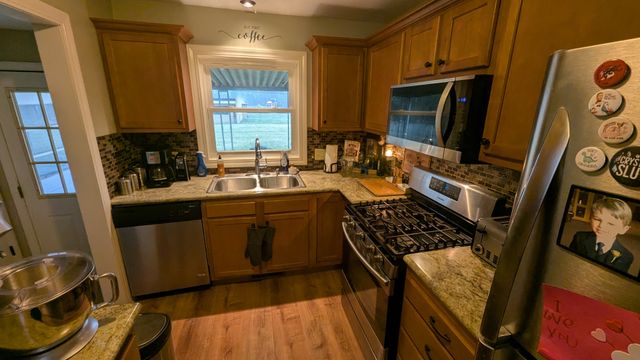 3919 35th Street, Rock Island, IL 61201