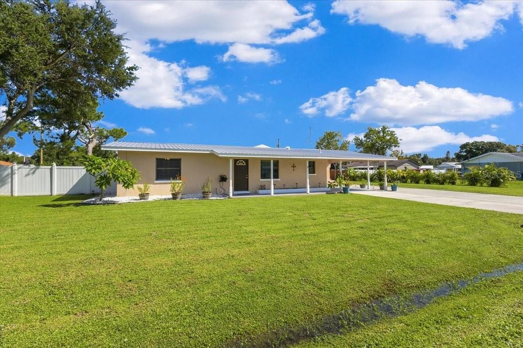 5715 29TH AVENUE DRIVE E, BRADENTON, FL 34208 — photo 5
