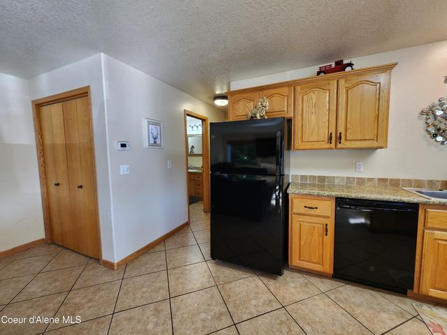 950 W. Cameron Ave., 101, Kellogg, ID 83837