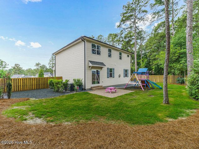70 Cedar Wood Court, Pinehurst, NC 28374