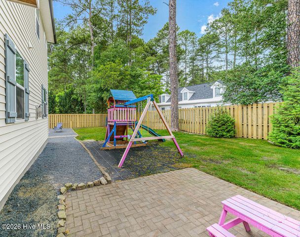 70 Cedar Wood Court, Pinehurst, NC 28374