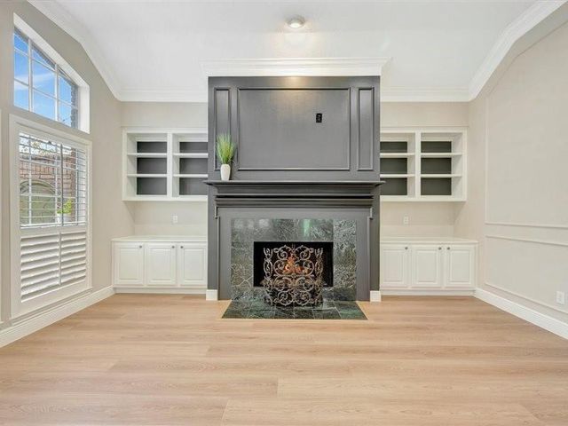 1907 Carriage Brook Way, Houston, TX 77062