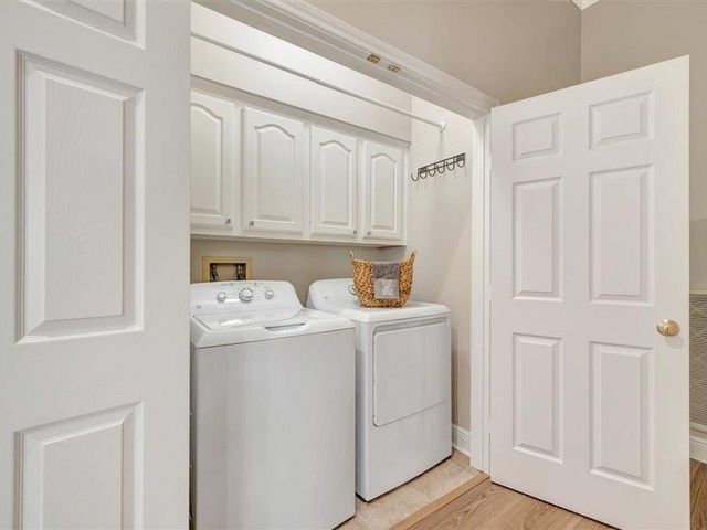 1907 Carriage Brook Way, Houston, TX 77062