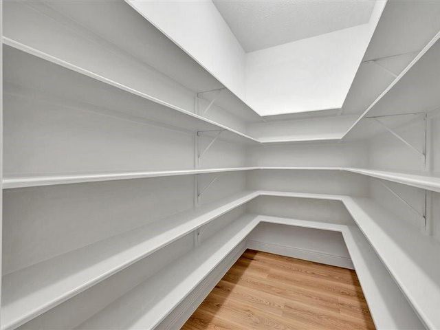 1907 Carriage Brook Way, Houston, TX 77062