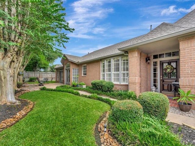 1907 Carriage Brook Way, Houston, TX 77062