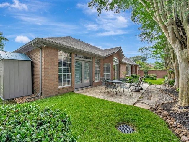 1907 Carriage Brook Way, Houston, TX 77062