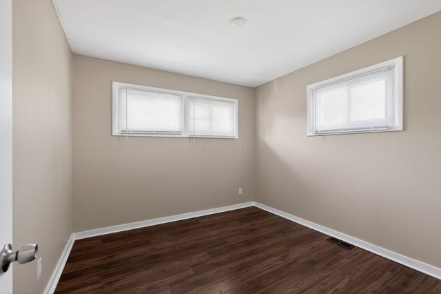 1906 Marsdale Avenue, Columbus, OH 43223