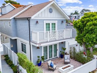208 Indianapolis, Huntington Beach, CA 92648