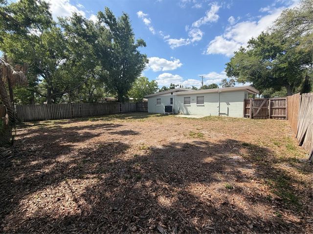3522 W PAUL AVENUE, Tampa, FL 33611