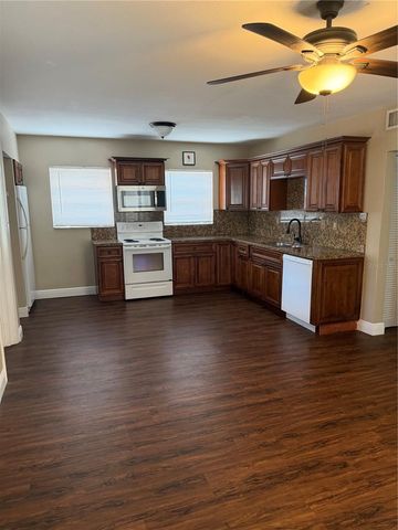 3522 W PAUL AVENUE, Tampa, FL 33611