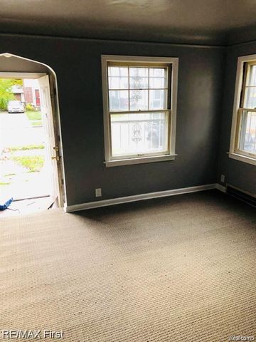 8850 Farmbrook Street, Detroit, MI 48224