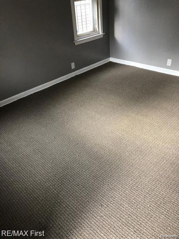 8850 Farmbrook Street, Detroit, MI 48224