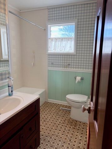 12253 Clyde Carnes Road, Farmington, AR 72730