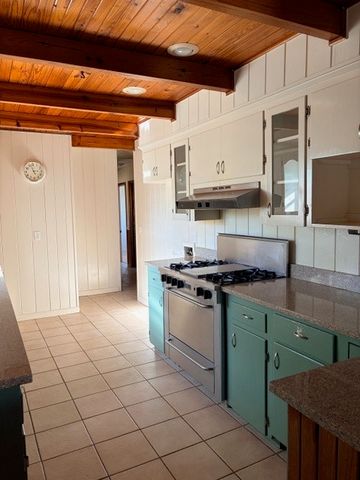 12253 Clyde Carnes Road, Farmington, AR 72730