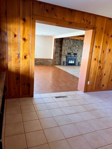 12253 Clyde Carnes Road, Farmington, AR 72730