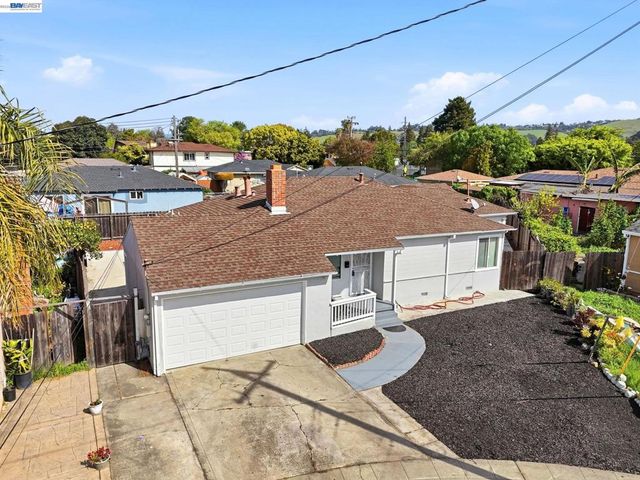 26802 Lakewood Way, Hayward, CA 94544