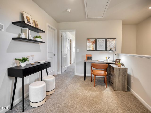 805 Stream View Court, Mebane, NC 27302
